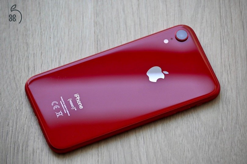Iphone xr 64gb piros (96% akksi)