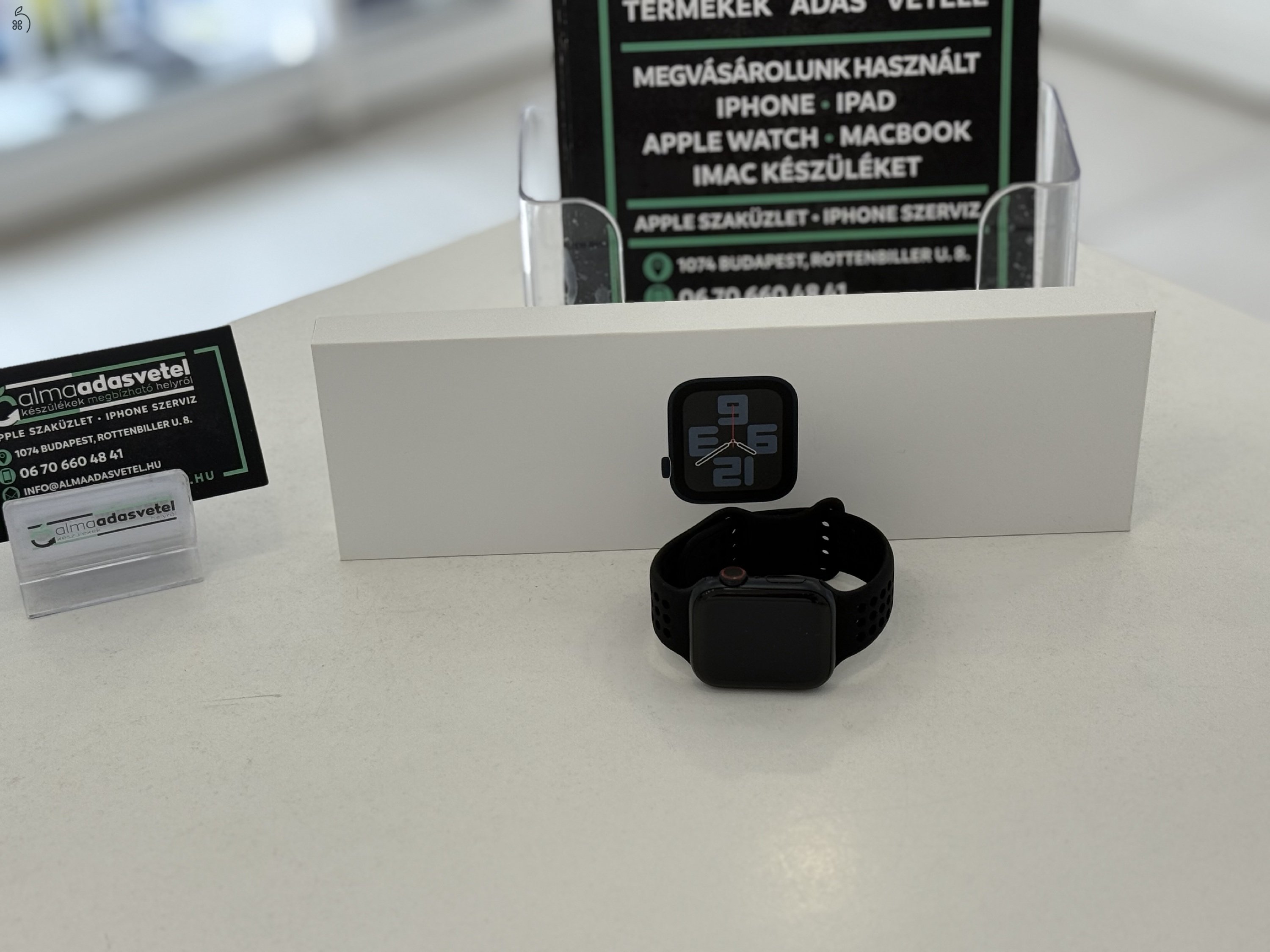 Apple Watch SE 2022 2Gen. 40mm Újszerű/1-3 hónap gar./Akku 91%/p4381