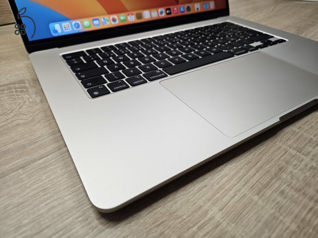 ÚJSZERŰ! MacBook Air 15