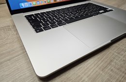 ÚJSZERŰ! MacBook Air 15