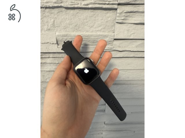 Eladó Apple watch series 4