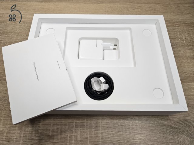 Apple Macbook Pro 14