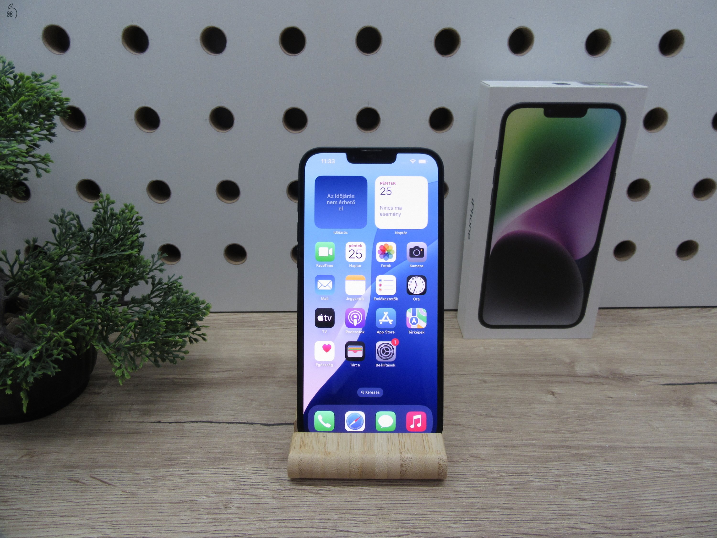 Apple iPhone 14 Plus - Midnight - Használt, megkímélt