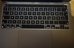 Eladó! Apple MacBook Pro 13,3
