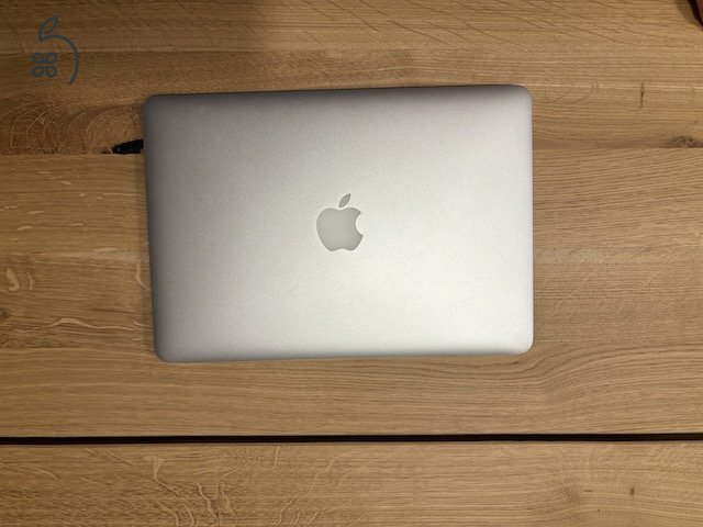 Retina Macbook Pro 13 (i7)  2015 Early - Használt, szép állapot- 512GB SSD, 16GB RAM
