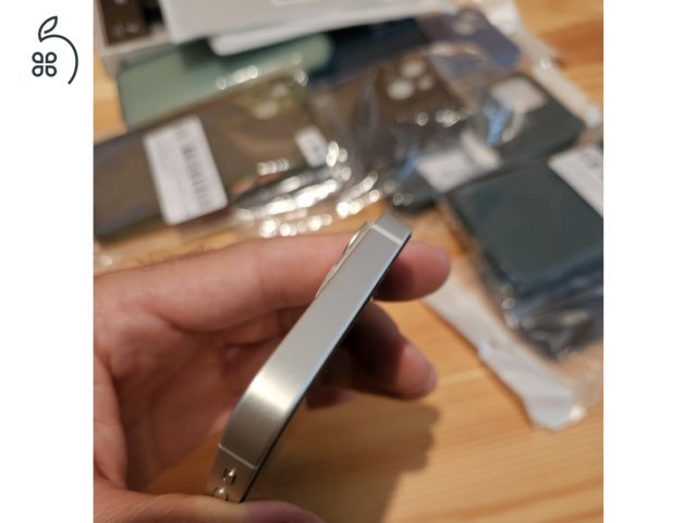 iPhone 13 mini 128 GB Starlight független