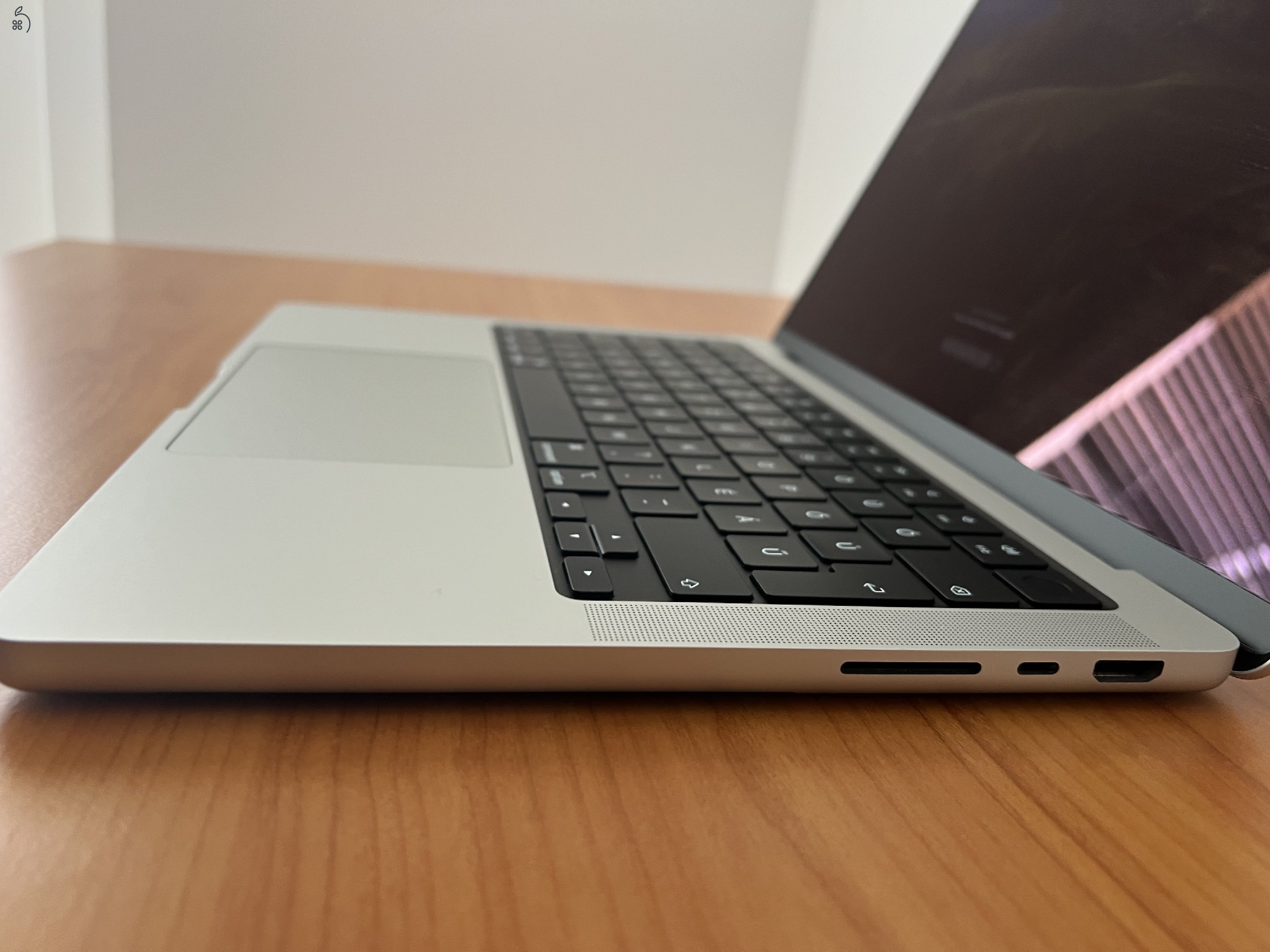 MacBook Pro 14