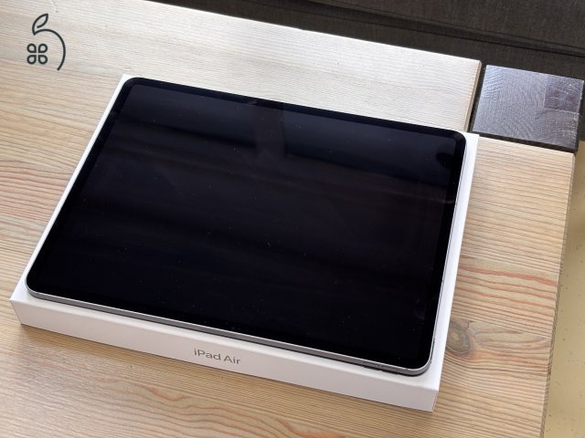 IPad Air 13-inch ( M2 ) Wi-Fi + Cellular 128GB Akku 100% 