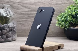 iPhone 16E Black 128GB 2 ÉV Garanciával Számlával Aksi 100%