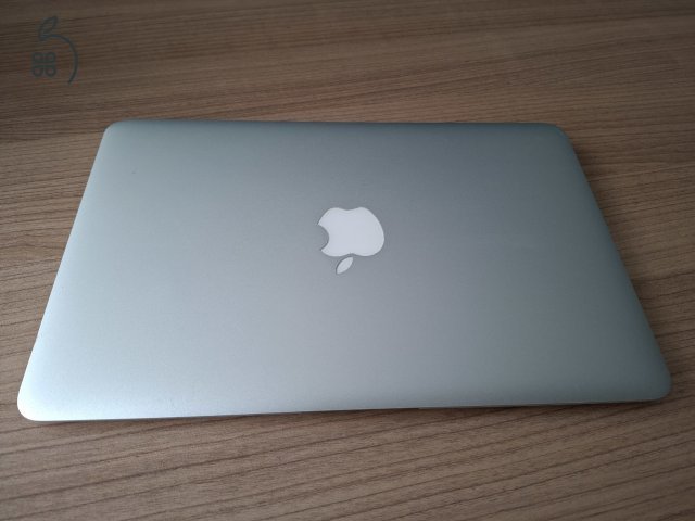 MacBook Air 11 eladó