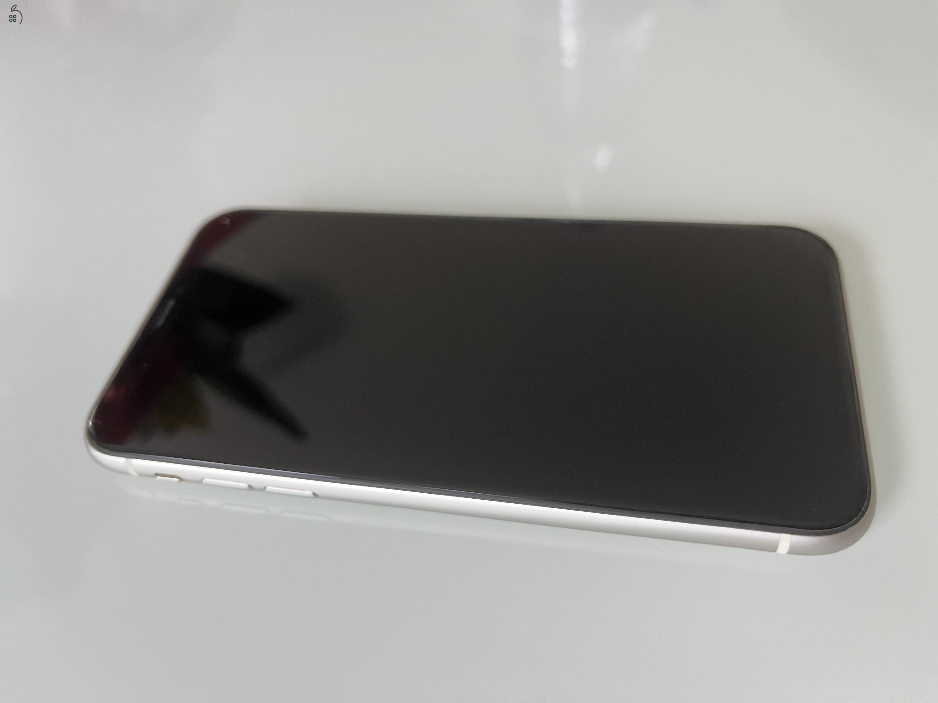 iPhone 11 FEHÉR 64GB 83%