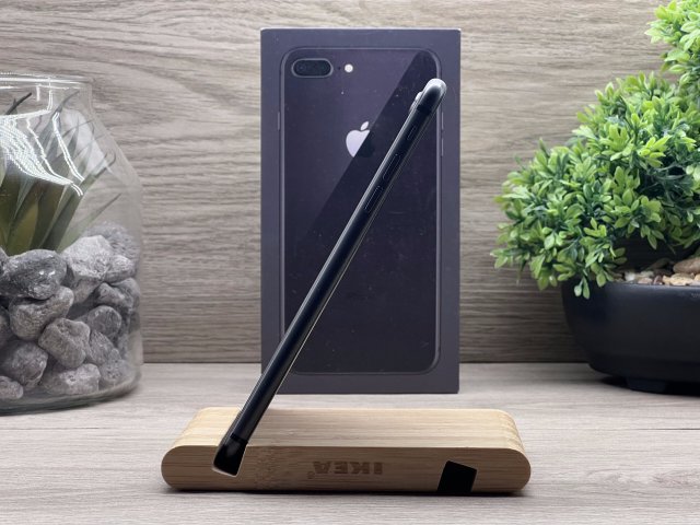 iPhone 8 Plus Space Gray 64GB 2 ÉV Garanciával Számlával Aksi 100%