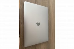 Macbook Pro Retina 16