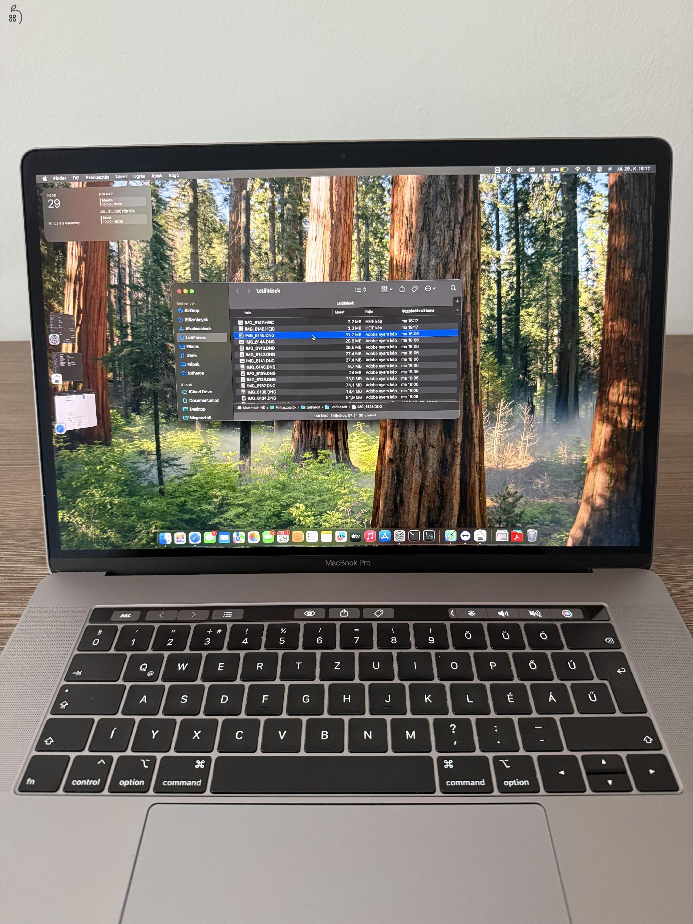 Macbook Pro Retina 16
