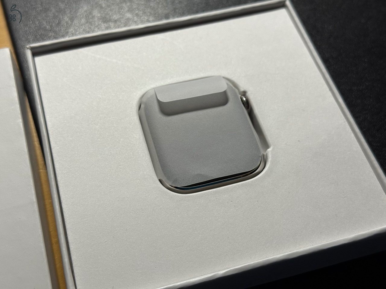 Apple Watch HERMÈS Series 7, 45 mm rozsdamentes acél, eredeti csomagolásban