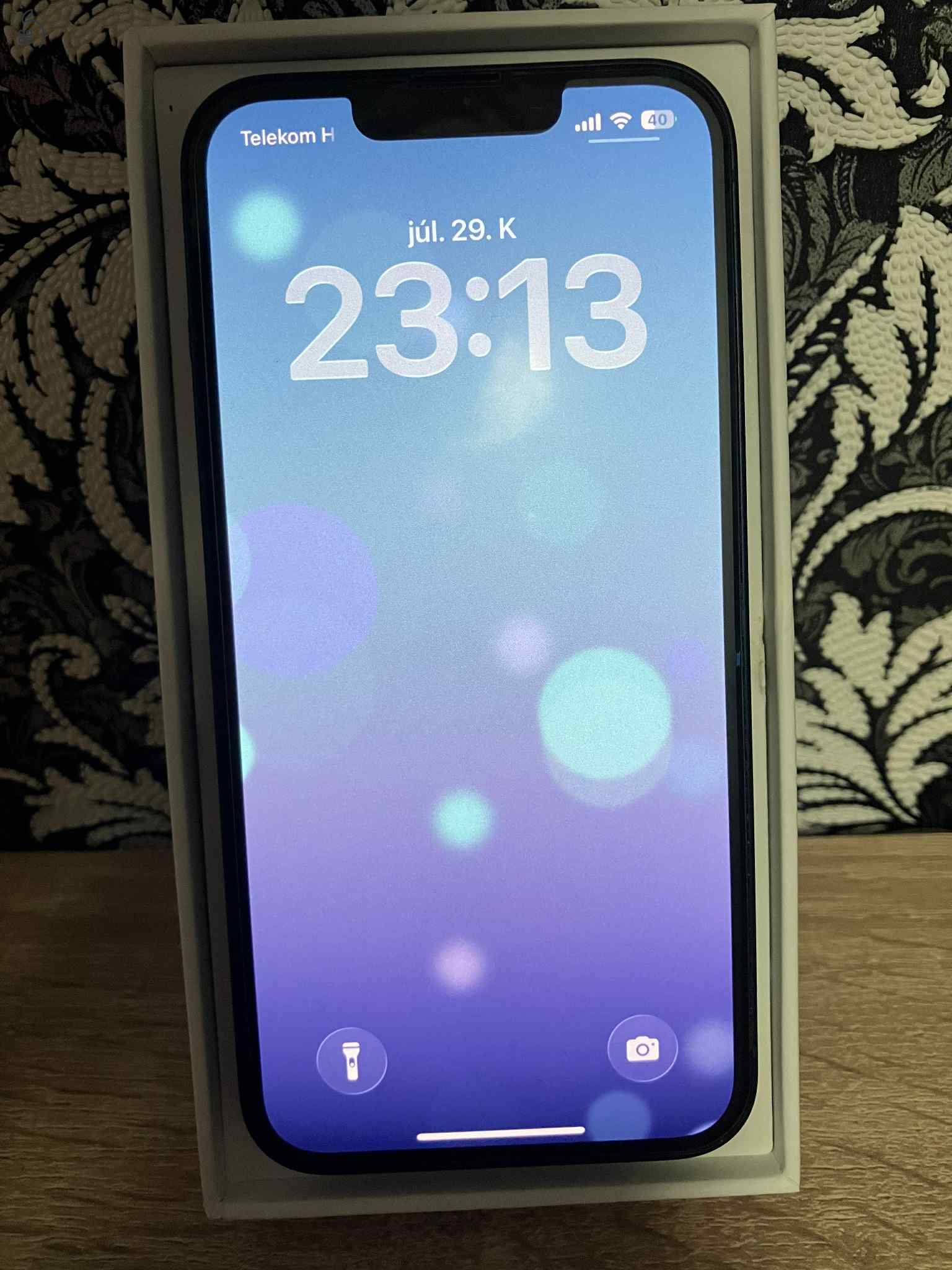 iPhone 13