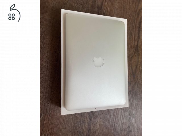 MacBook Pro szép állapotban, dobozával töltővel eladó