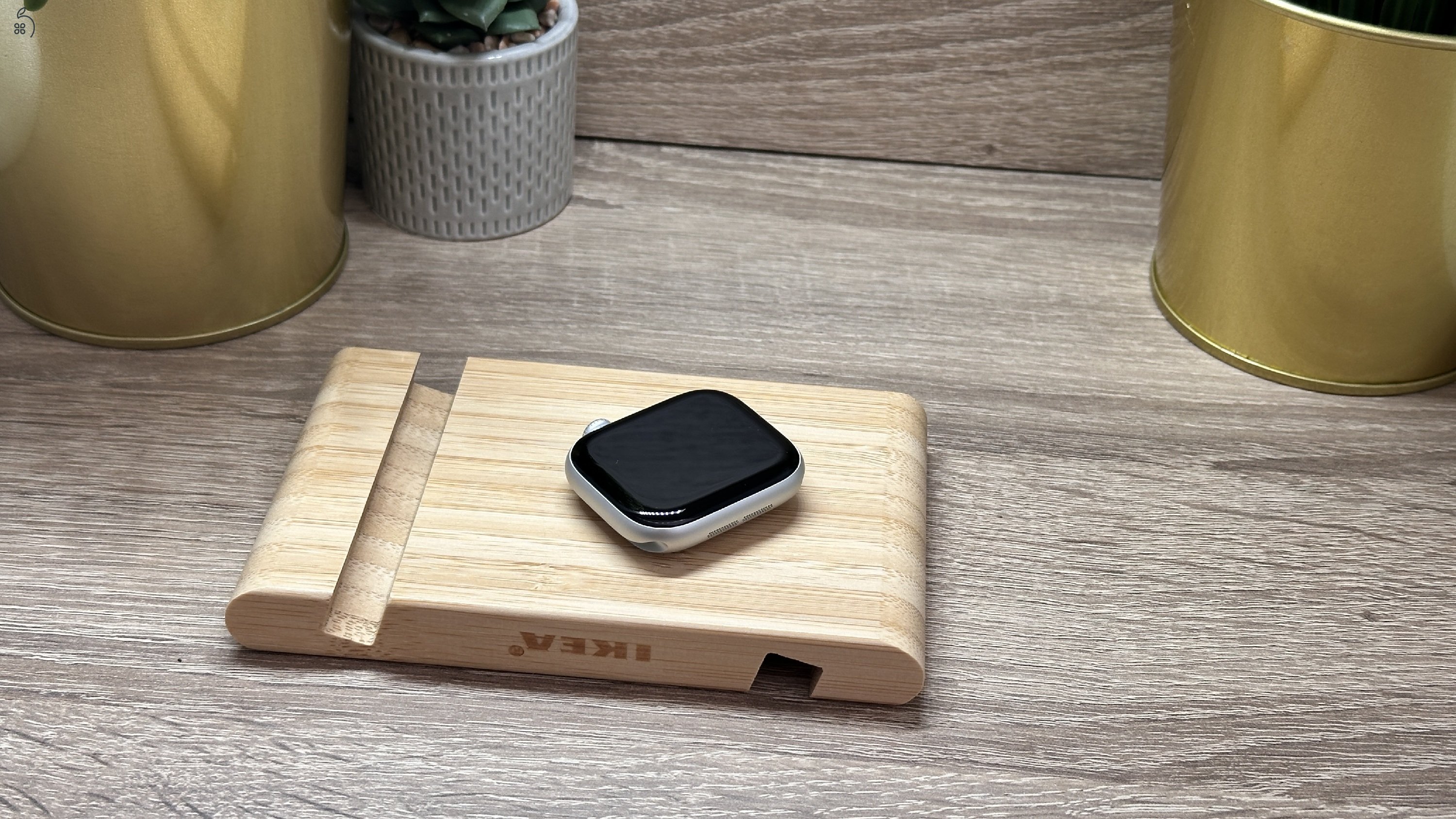 Apple Watch Series 10, Fehér, 42 mm 