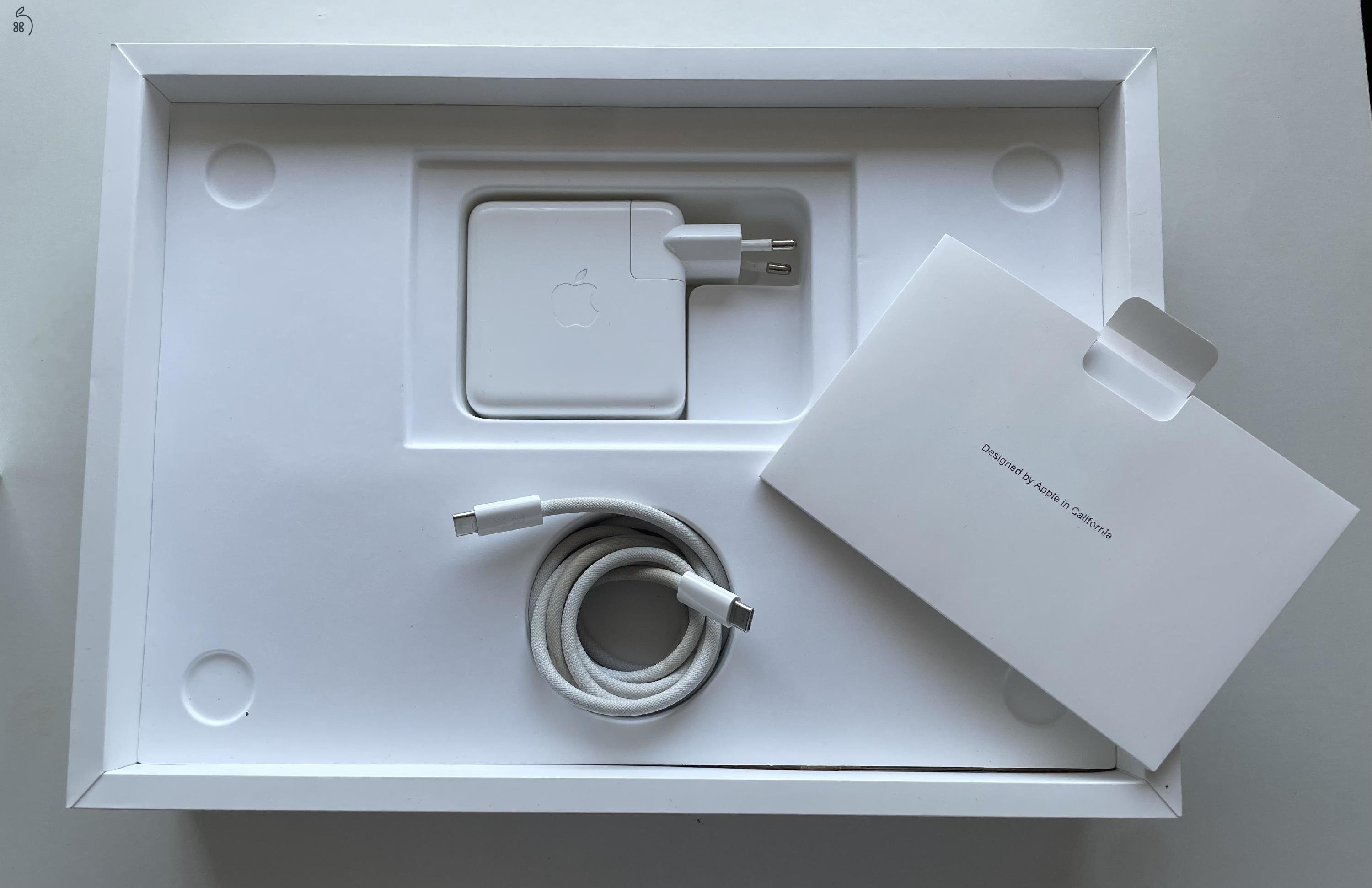 Eladó MacBook Pro 13” – Apple M1 (2020) – 8 GB / 256 GB – Dobozos, töltővel!