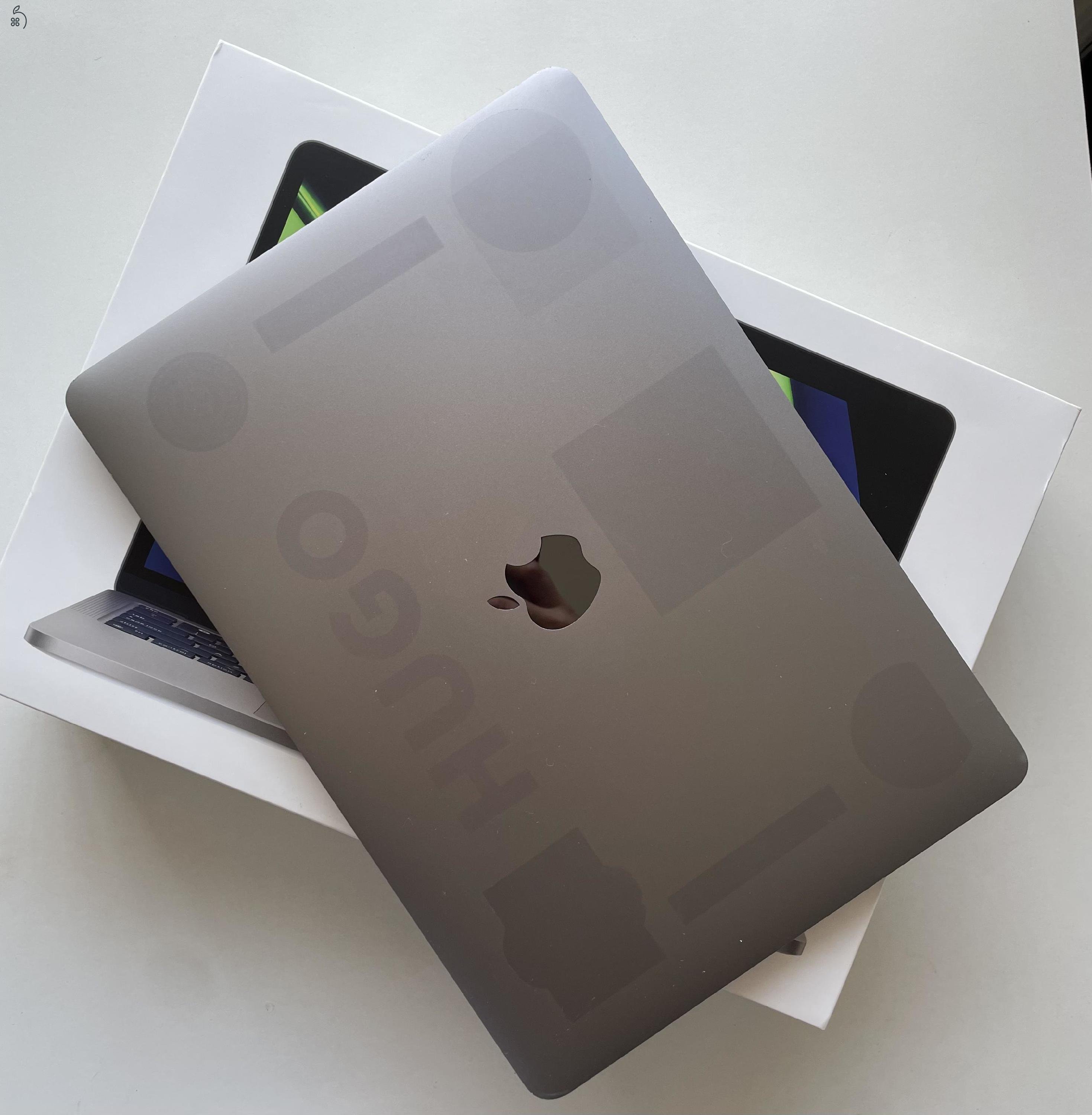 Eladó MacBook Pro 13” – Apple M1 (2020) – 8 GB / 256 GB – Dobozos, töltővel!
