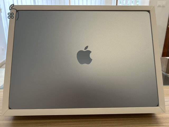 Új! Apple MacBook Air 15
