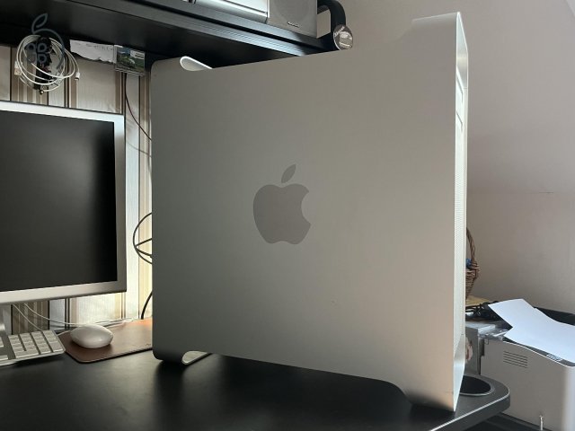 Apple Mac Pro 2.1 - Radeon HD 5770 - Felújítva - Szép állapot