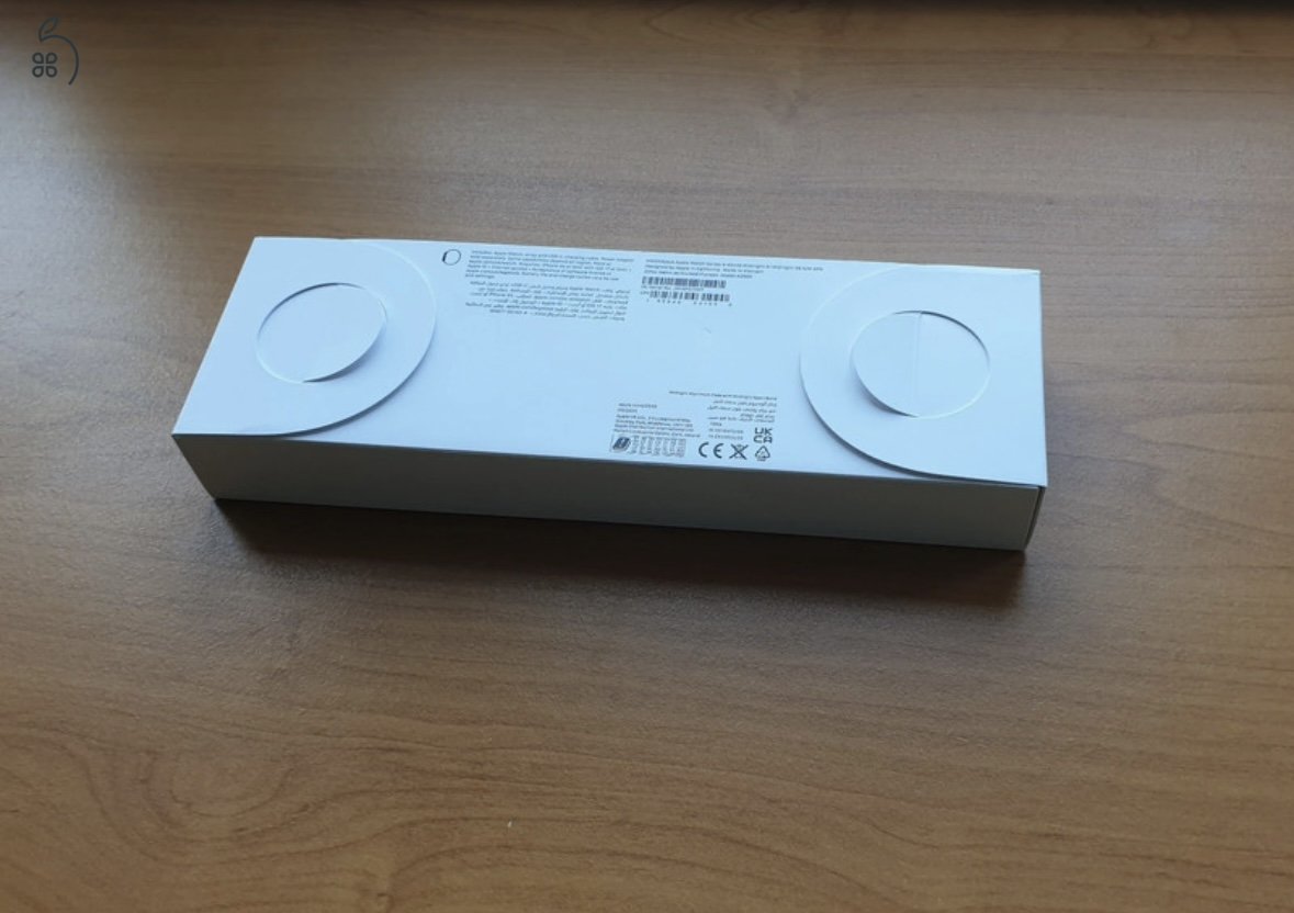 Apple Watch Series 9 GPS 45mm Midnight S/M sportszíj- Garancia!