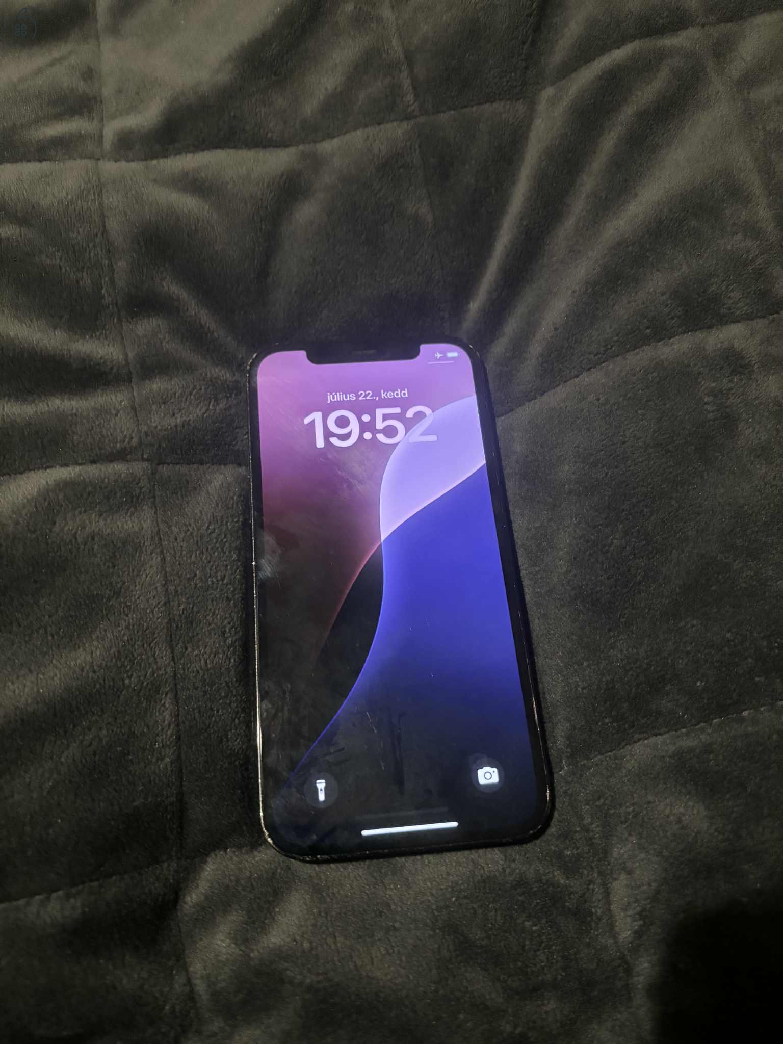 Iphone 12 pro, új elő és hátlappal