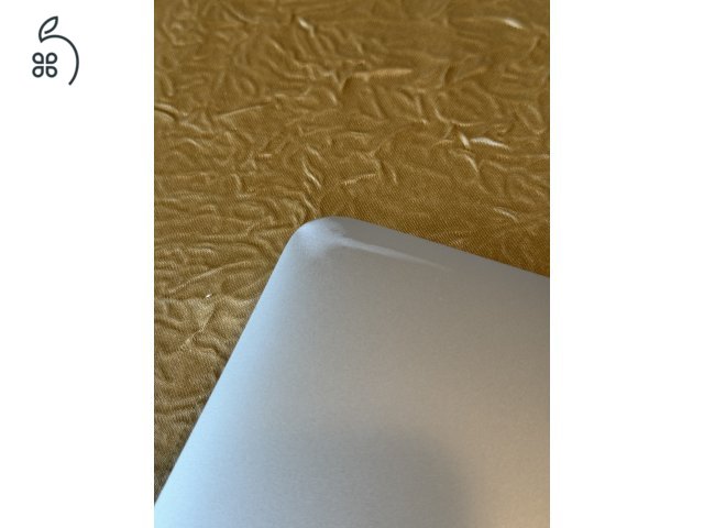 MacBook Pro 2015 mid 15-inch Retina 512 GB 16 GB i7