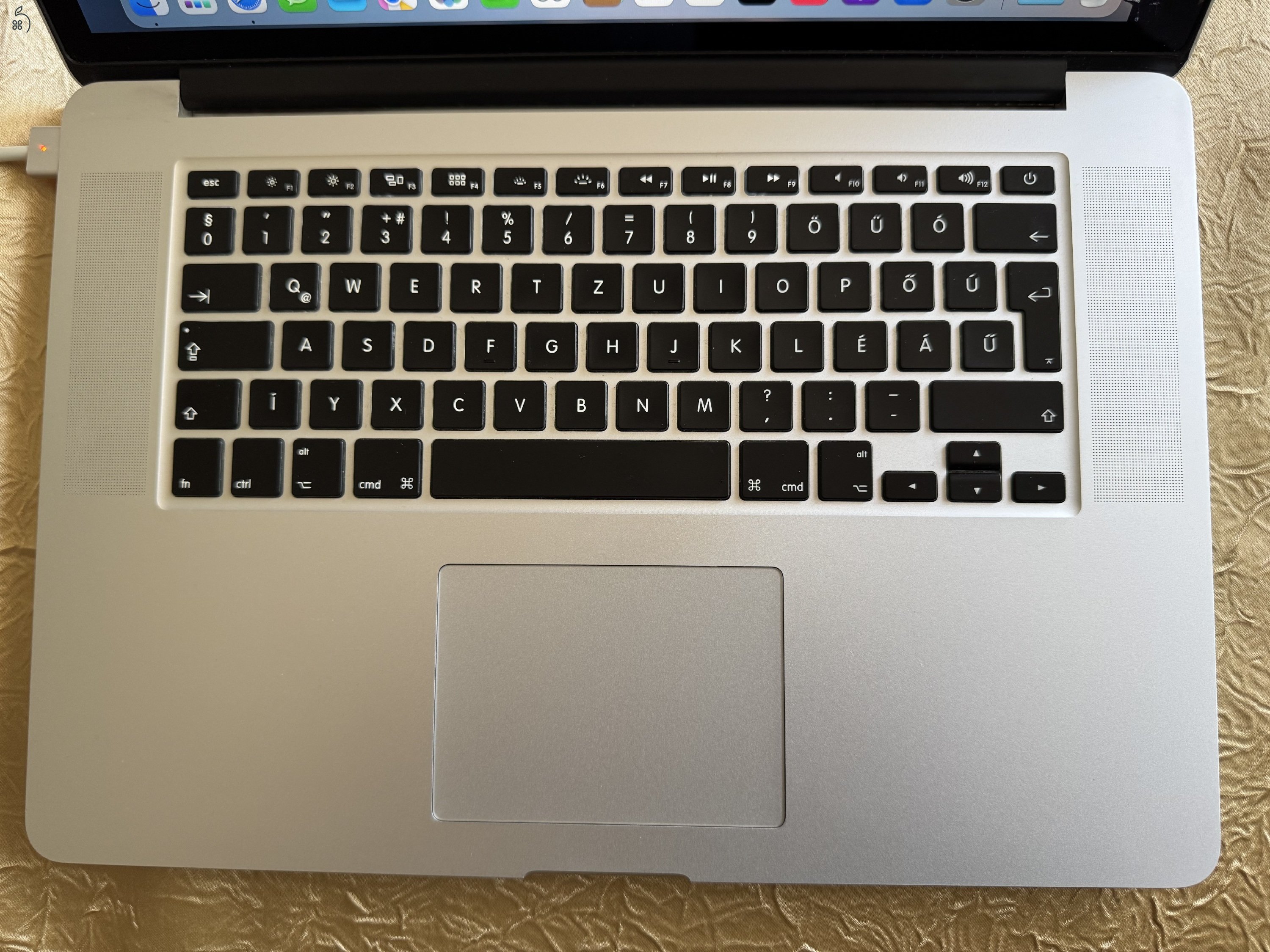 MacBook Pro 2015 mid 15-inch Retina 512 GB 16 GB i7