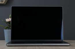 Apple Macbook Pro 16