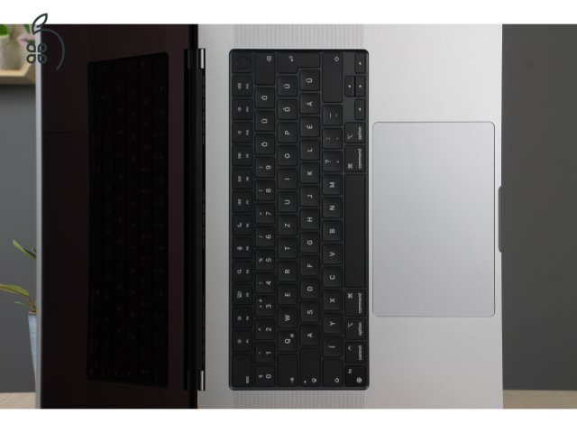 Apple Macbook Pro 16