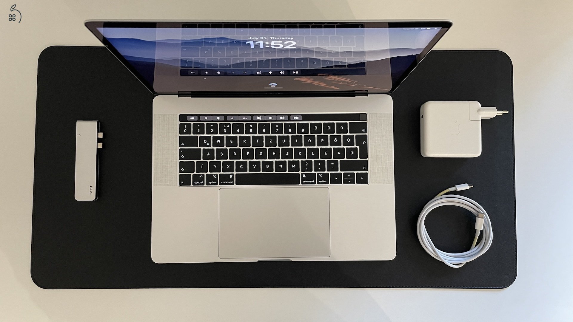 Macbook Pro 15,4
