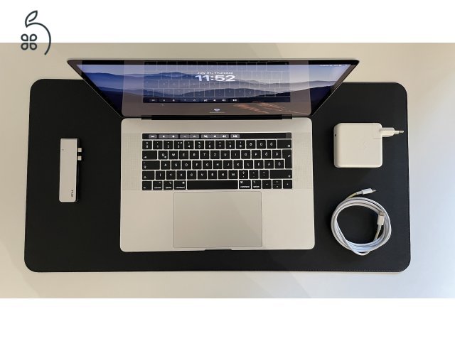 Macbook Pro 15,4