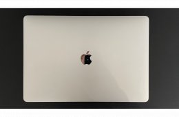 Macbook Pro 15,4