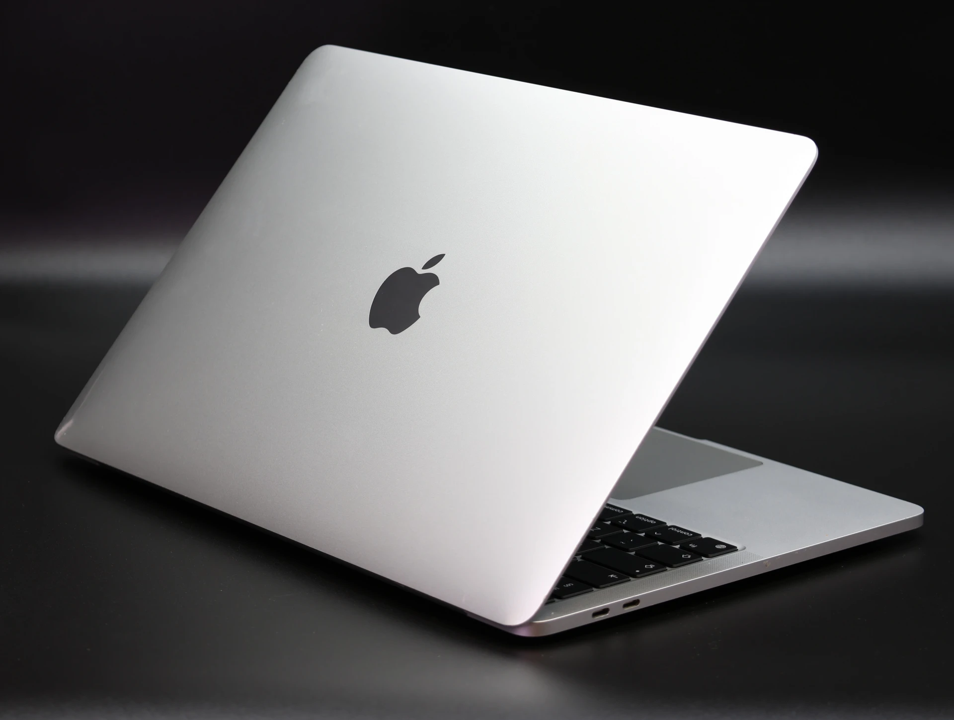 Apple Macbook PRO 2020 M1 256 GB akku - 12 HÓ GARANCIA