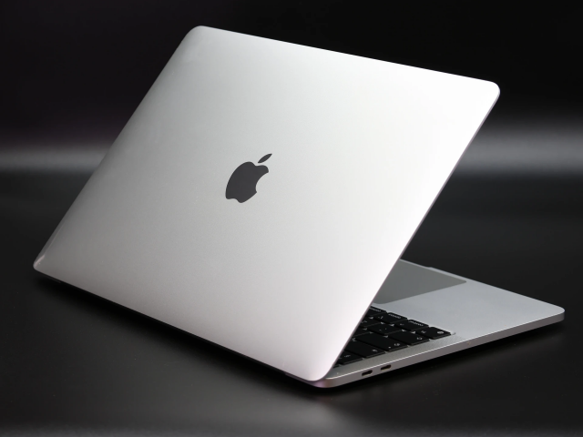 Apple Macbook PRO 2020 M1 256 GB akku - 12 HÓ GARANCIA