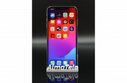 Apple iPhone XS Max 64 GB Silver 90% akku - 12 HÓ GARANCIA