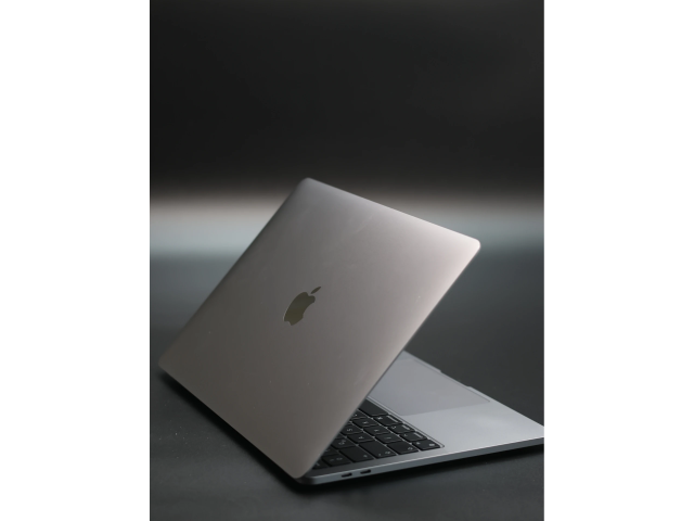 Apple MacBook Pro 13″ 2020 M1 256 GB Space Gray akku - 12 HÓ GARANCIA