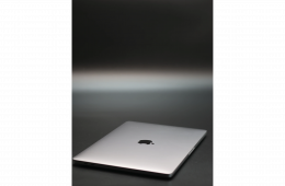 Apple MacBook Pro 13″ 2020 M1 256 GB Space Gray akku - 12 HÓ GARANCIA