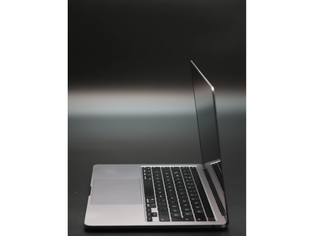 Apple MacBook Pro 13″ 2020 M1 256 GB Space Gray akku - 12 HÓ GARANCIA
