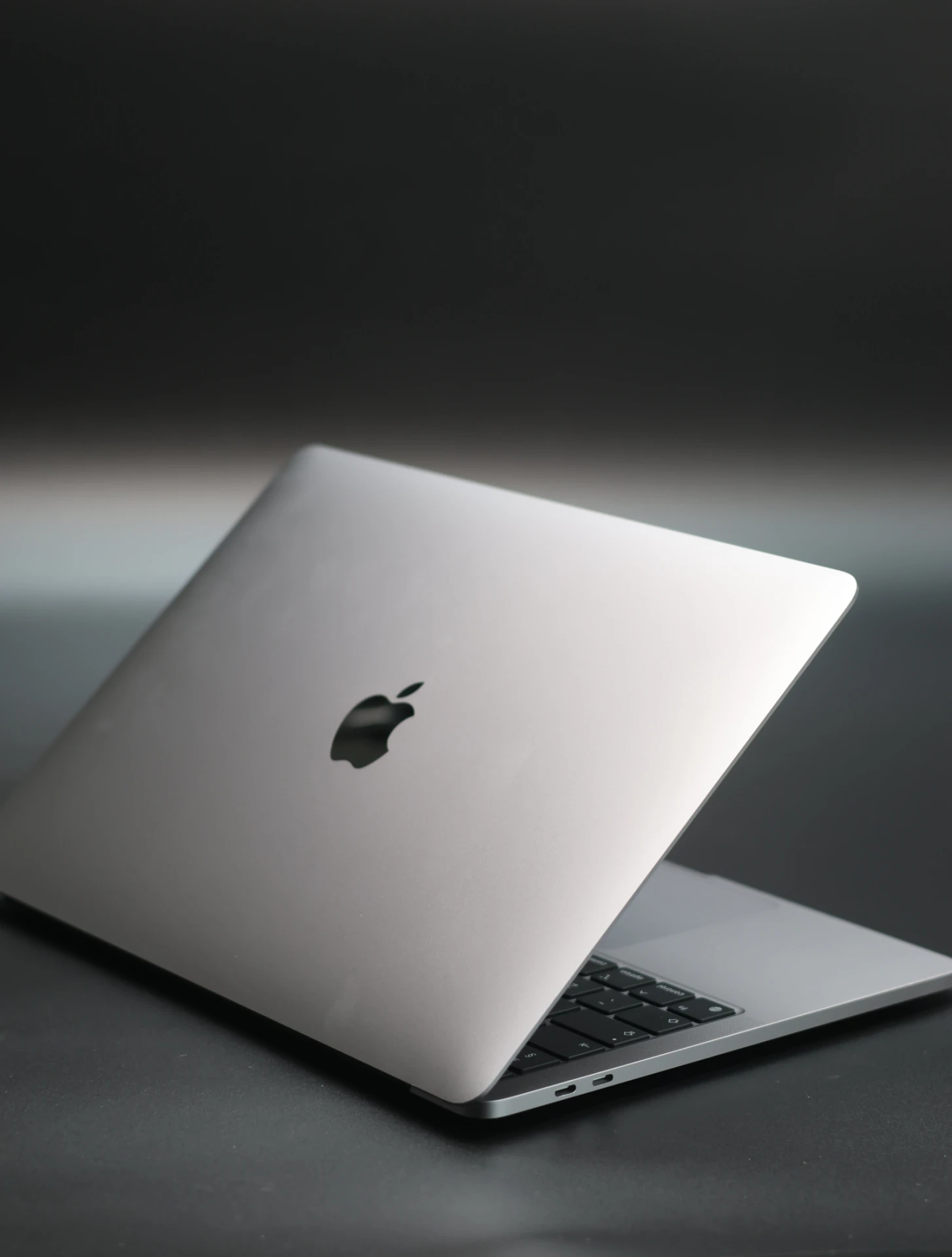 Apple MacBook Pro 13″ Touch Bar 2020 M1 256 GB Space Gray akku - 12 HÓ GARANCIA
