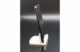 Apple iPhone SE (2020) 64 GB Black 91% akku - 12 HÓ GARANCIA