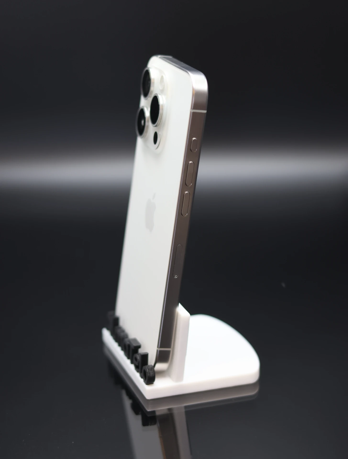 Apple iPhone 15 Pro 128 GB White Titanium 98% akku - 12 HÓ GARANCIA
