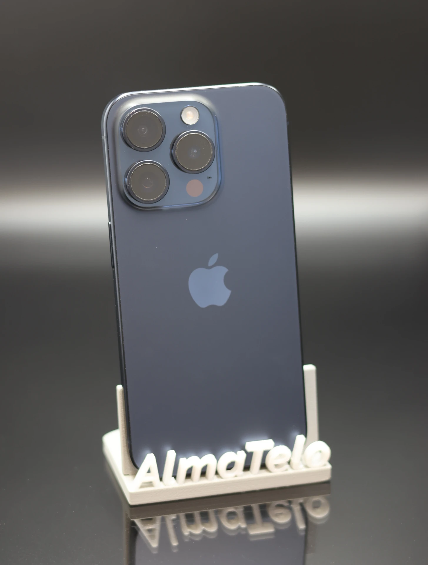 Apple iPhone 15 Pro 128 GB Blue Titanium 89% akku - 12 HÓ GARANCIA