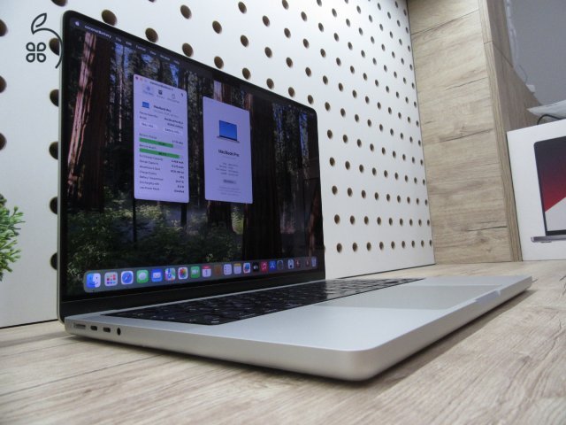 Apple Macbook 14 M1 Pro - 2021 - Használt, karcmnetes - 16/500 Gb!!!