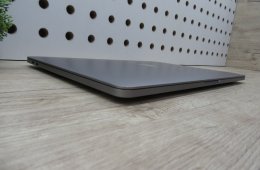  Apple Macbook Pro 13 Touchbar - 2020 - Használt, karcmentes állapot 