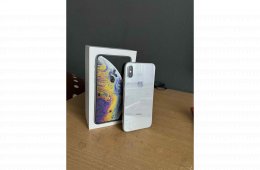 Megázott Iphone XS eladó