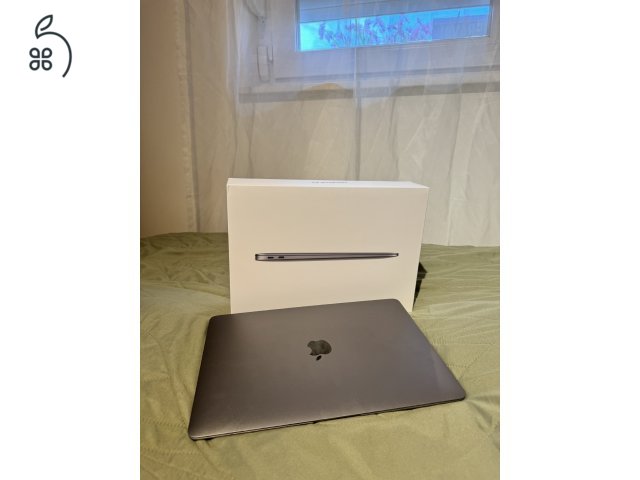 MacBook Air (2020) M1 – Space Gray | 256 GB SSD | 8 GB RAM