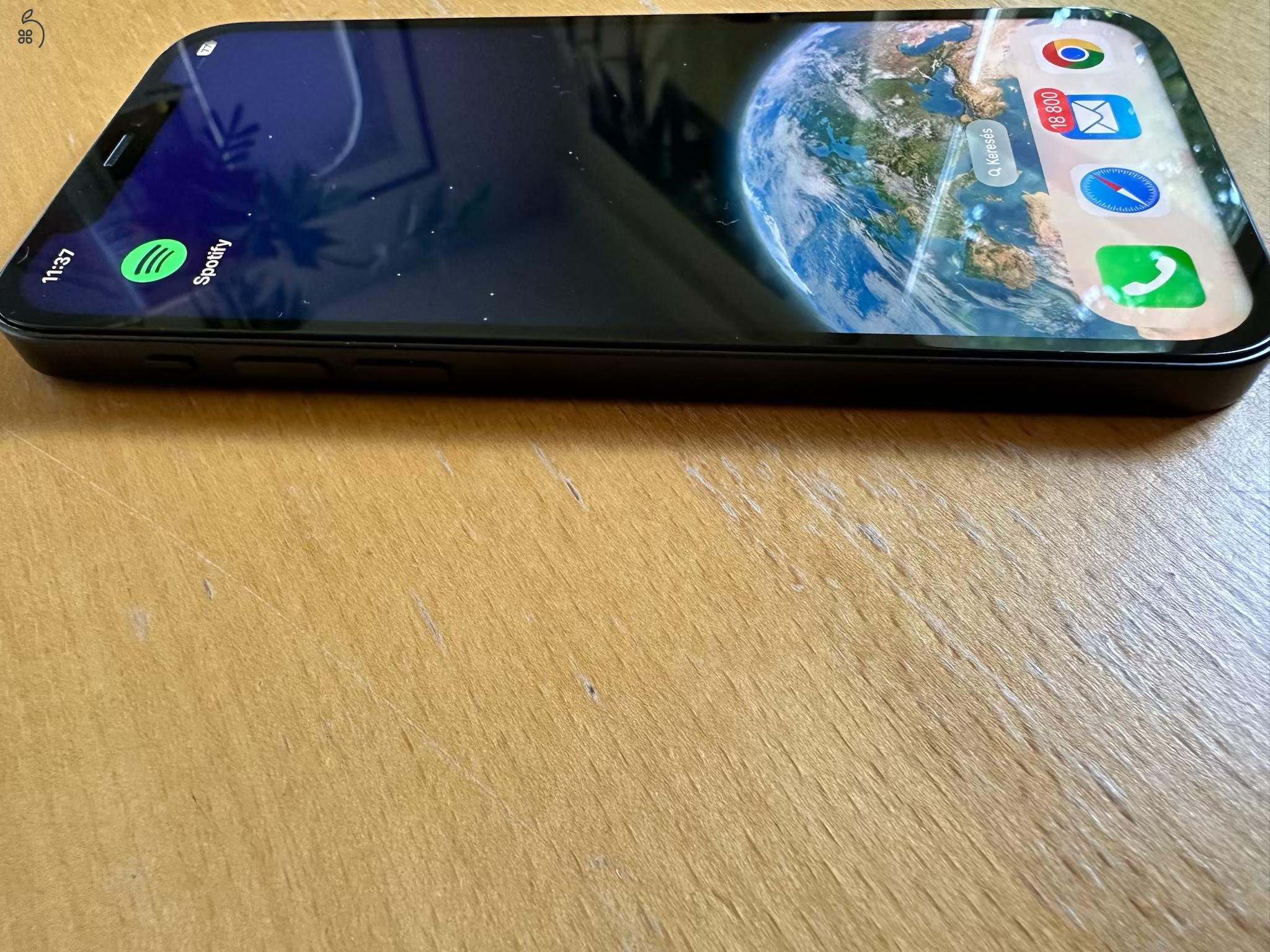iPhone 12 128 GB Éjfekete - 85.000 FT